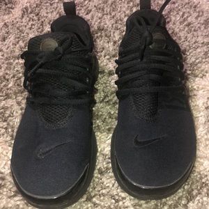 Black Nike Prestos
